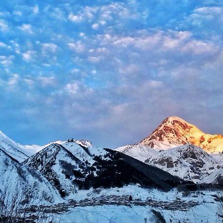 Riverside Kazbegi Bagian luar foto