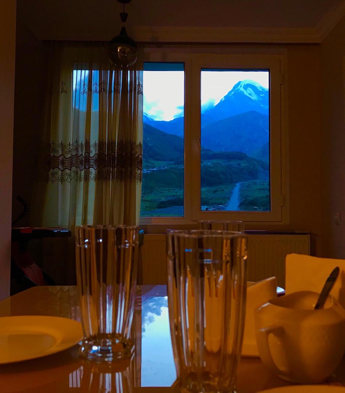Riverside Kazbegi Bagian luar foto